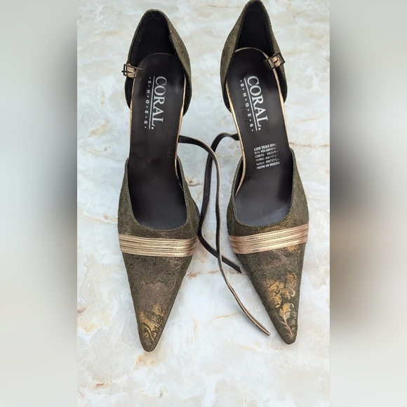 Vintage CORAL  S.H.O.E.S. Woman's Heels Size 8 - Picture 1 of 13